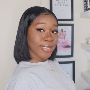 Meet your Posher, Yessirath